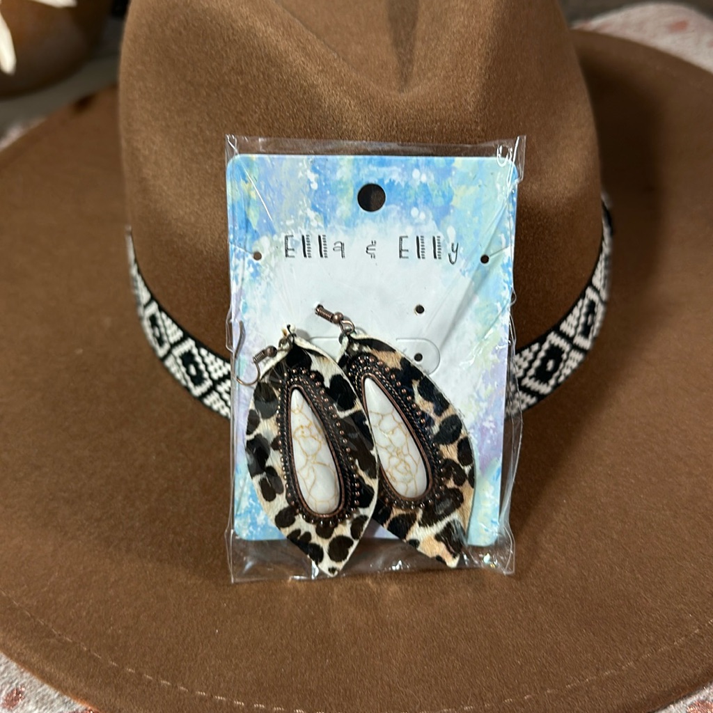 Nwt Ella & Elly Animal Print Earrings